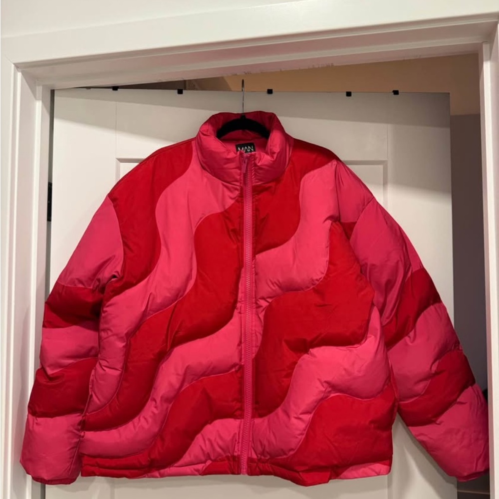Pink & Red Wavy Puffer Jacket